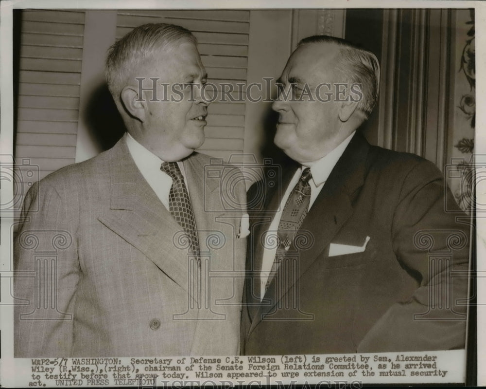 1953 Press Photo Defense Secretary Charles E. Wilson, Senator Alexander Wiley