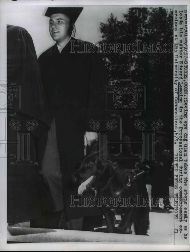 1957 Press Photo Storrs Conn Seeing eye dog, master Edward Lemoine at Univ of CN