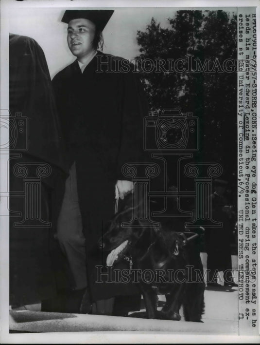 1957 Press Photo Storrs Conn Seeing eye dog, master Edward Lemoine at Univ of CN
