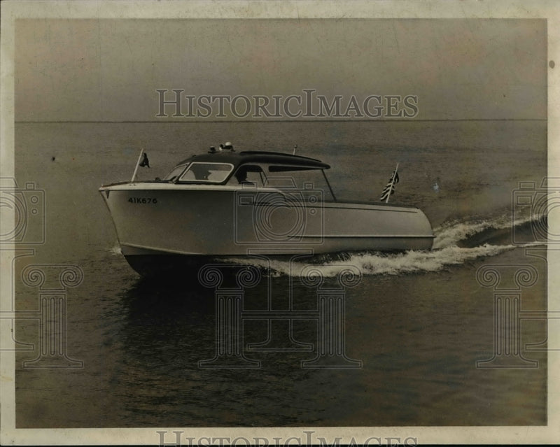 Load image into Gallery viewer, 1946 Press Photo Richardson cruiser owned by John H Nissen - nee15377
