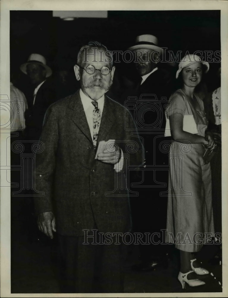 1933 Press Photo Frank Kiwa - nee15621