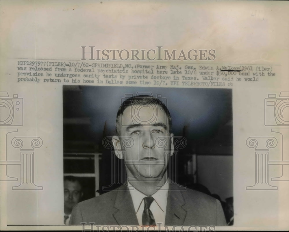 1962 Press Photo Former Major. Gen. Walker - nee15838