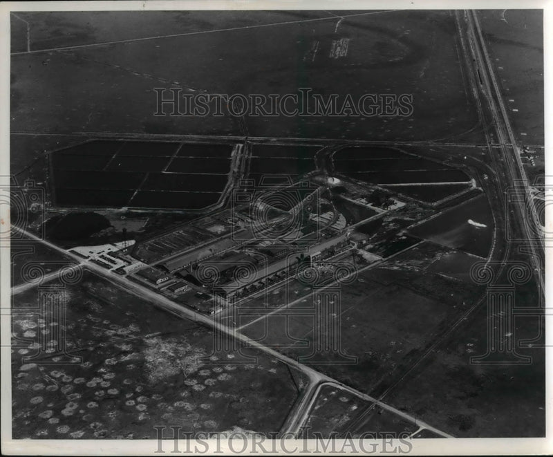 Load image into Gallery viewer, 1956 Press Photo The aerial view of the Texas City - nee16744
