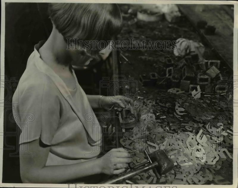 Load image into Gallery viewer, 1926 Press Photo Audio Frequency transformers at Day-Fan Electric Company
