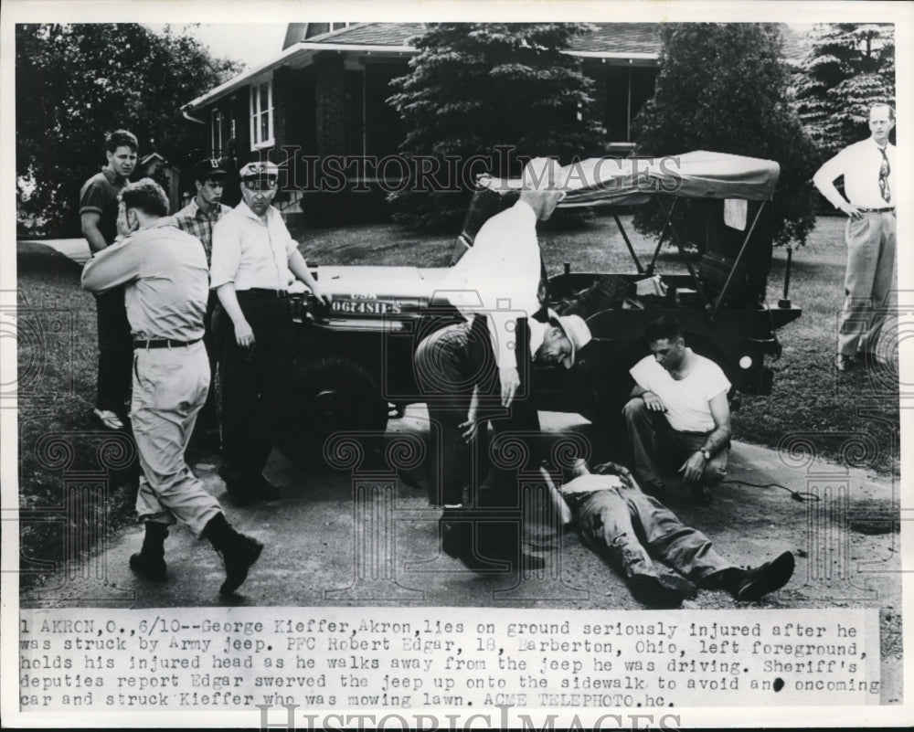1950 Press Photo George Eleffer Seriously Injured in Car Accident in Akron