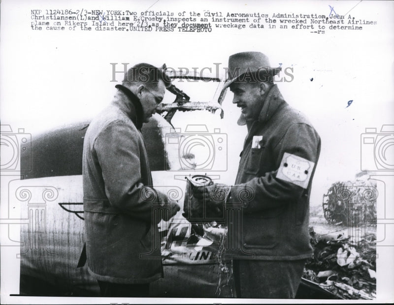 Load image into Gallery viewer, 1957 Press Photo NY Civil Aeronautics Admin JA Christiansen, WE Crosby
