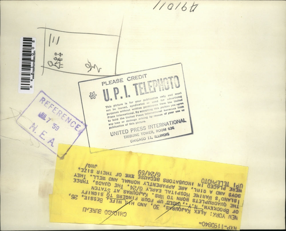 1959 Press Photo Alex Kajouras And His Wife Bessie After Having Quadruplets