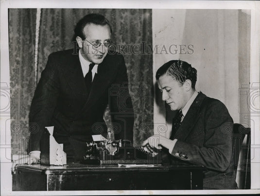 1939 Press Photo Prince Hubertus Zu Loewenstein & his brother Baron Alvensleben