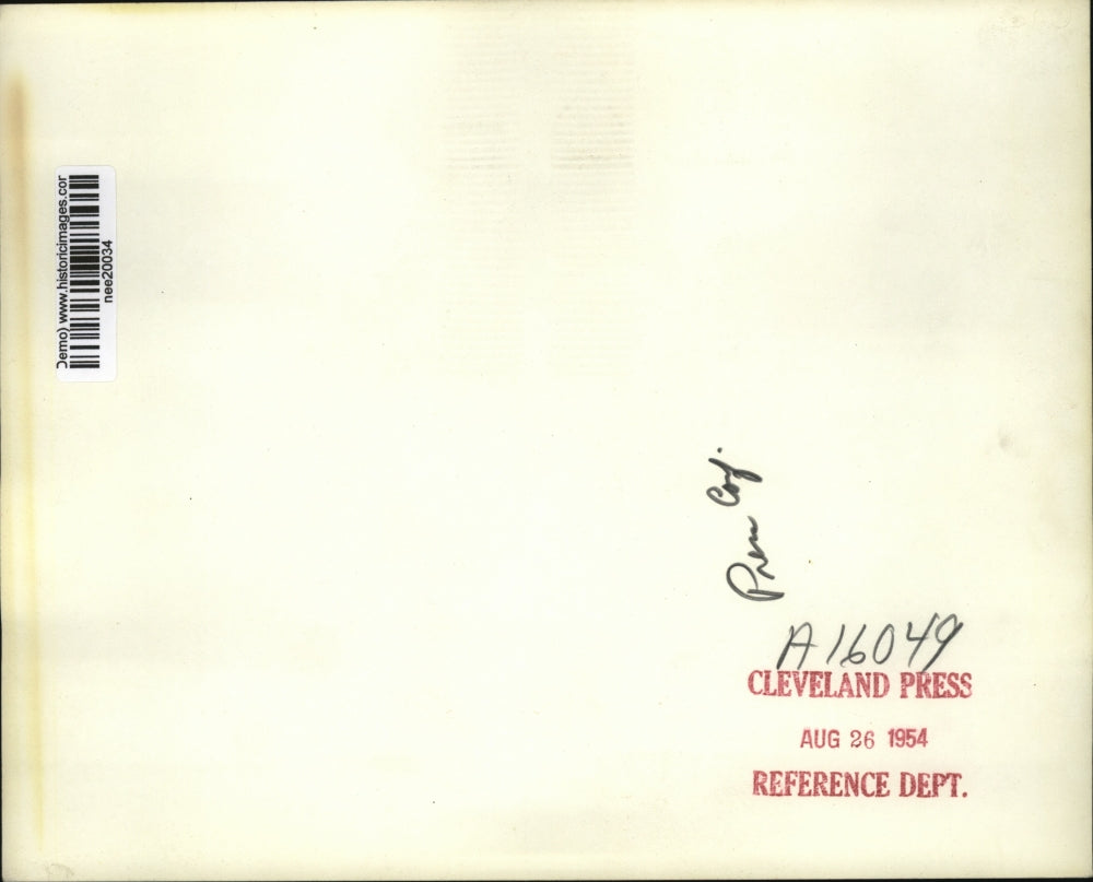 1954 Press Photo Pres. Eisenhower press conf. for outlawing the Communist Party