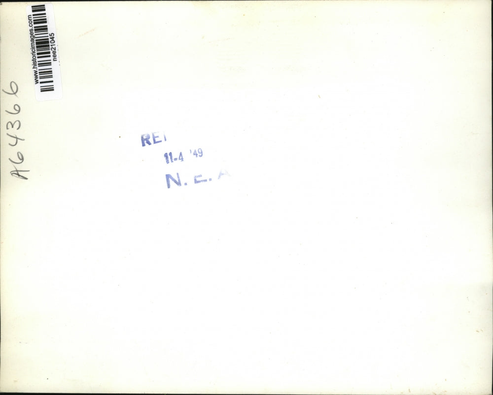 1949 Press Photo Louis Denfeld After He Learned President Truman Removed