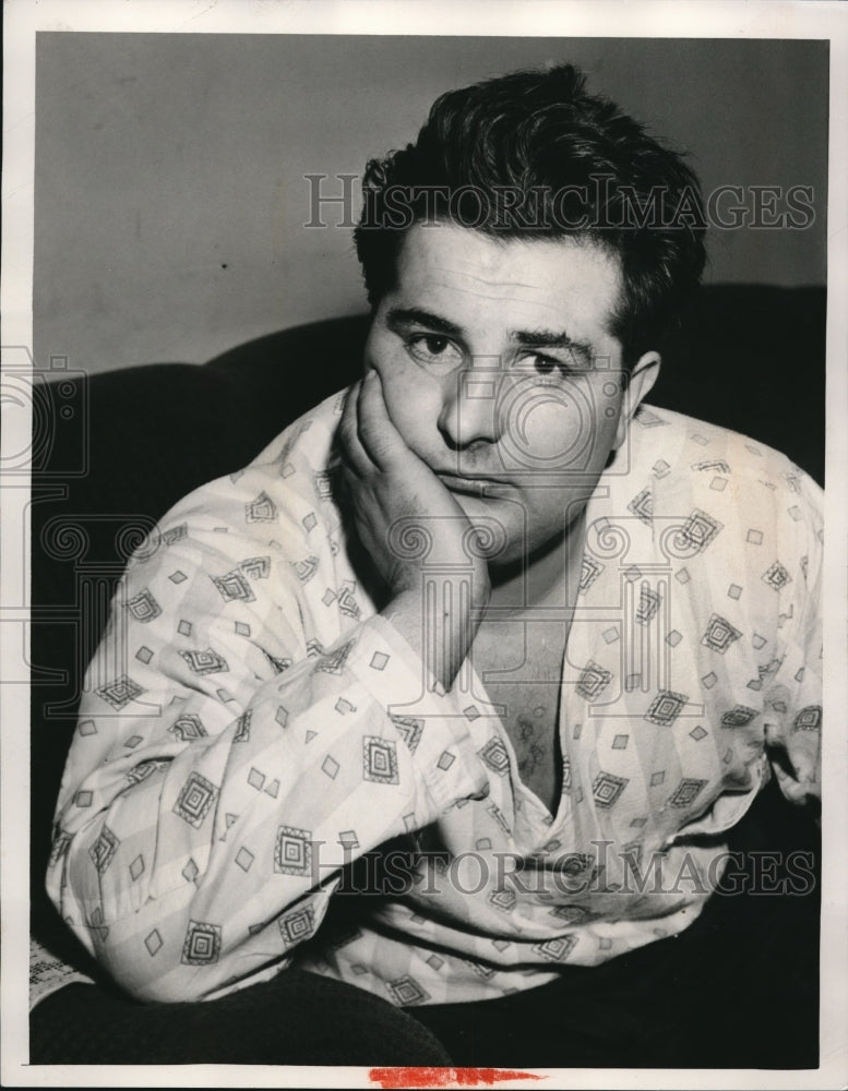 1954 Press Photo Robert Krainovich - nee21197