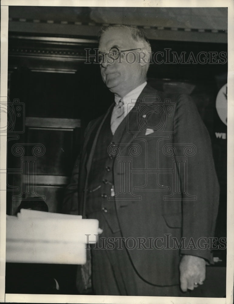 1933 Press Photo Thomas McMahon Pres of UTWOA Addresses NRA in Washington