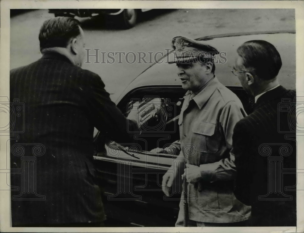 1942 Press Photo Australian Army Min. Francis M. Forde, Gen. Douglas MacArthur