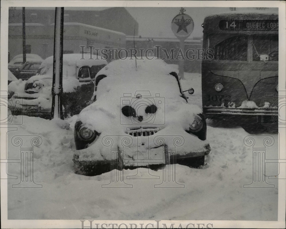 1951 Press Photo The cars covered with snow after the high winds - nee22625