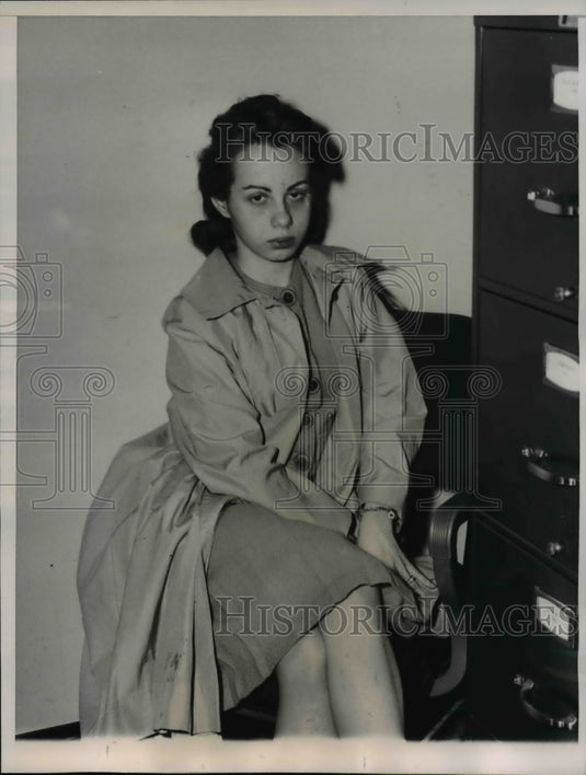 1962 Press Photo Mrs Joan Federson Set Out To rob Filling Station In Chicago