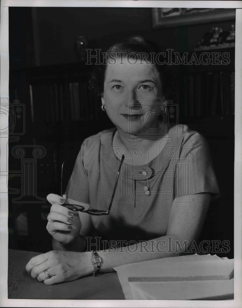 1955 Press Photo Mrs. S.A. Andretta, top ranking lawyer at Justice Department
