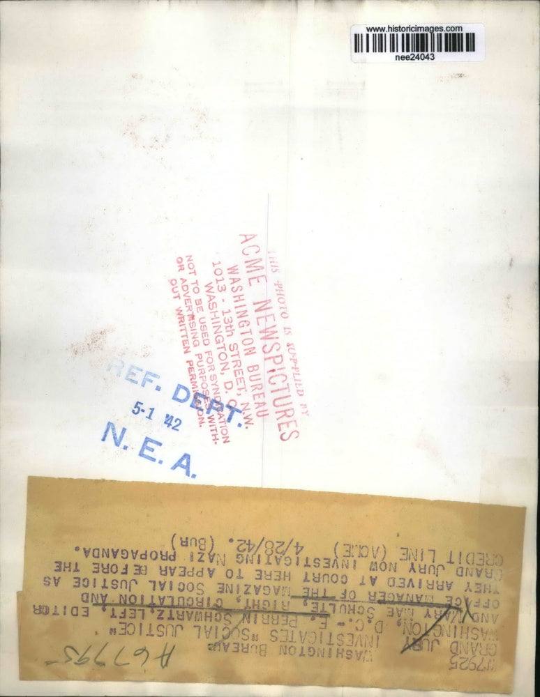 1942 Press Photo E Perrin Schwartz Editor & Mary Mae Schulte Office Mgr Magazine