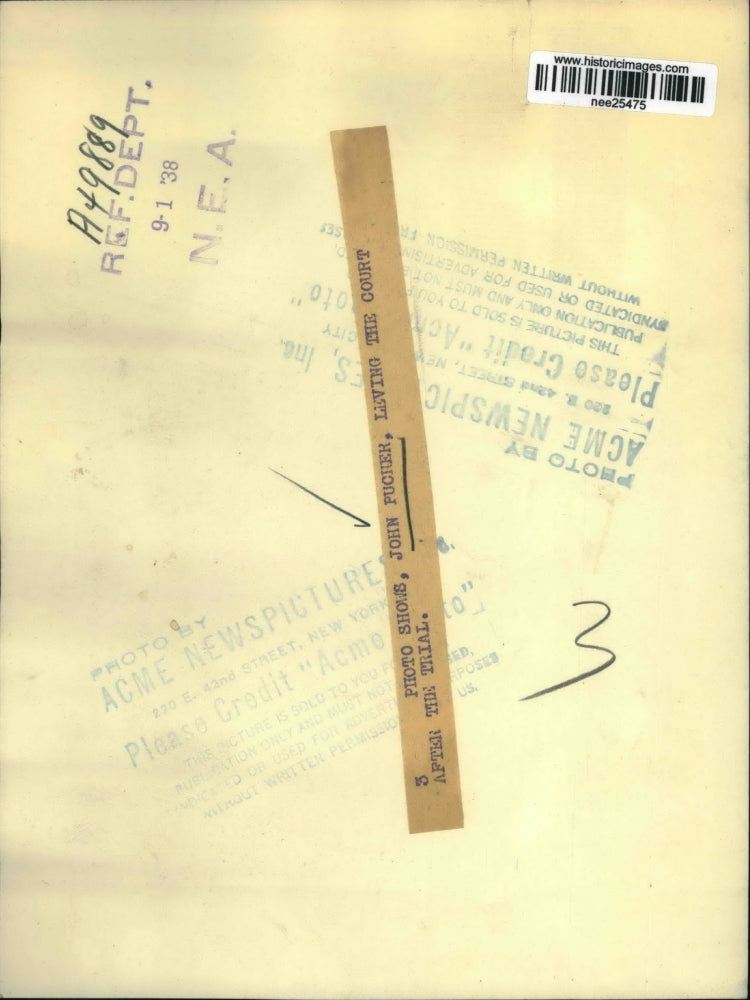 1938 Press Photo John Pucher leaving court after trial