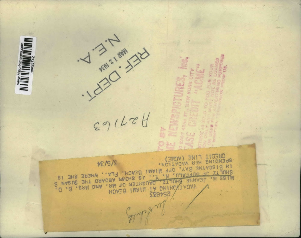 1934 Press Photo Miss. Jeanne Shultz aboard the ship in Biscayne - nee25742