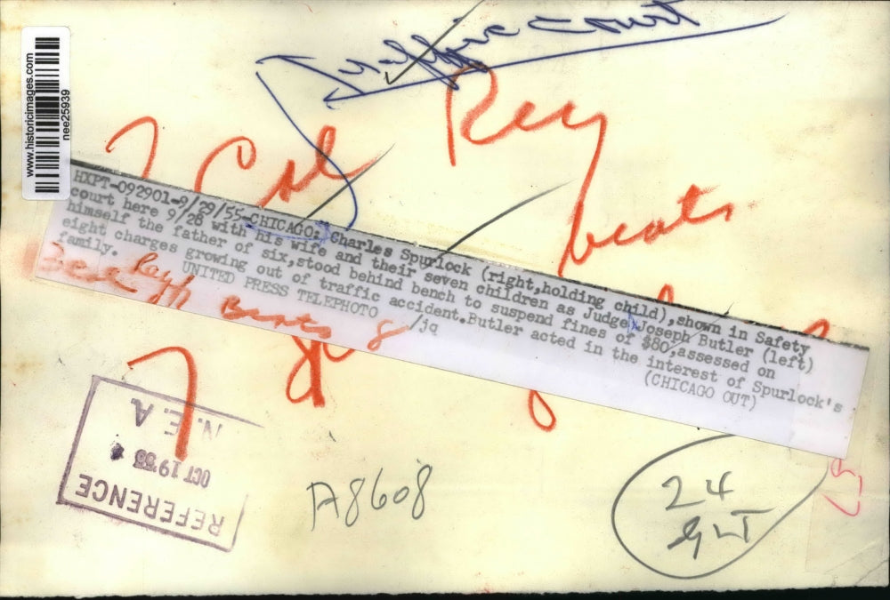 1955 Press Photo Chicago Charles Spurlock and Judge Joseph Butler