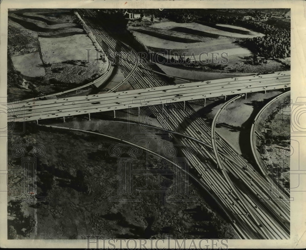 1940 Press Photo The aerial view of the country intersection - nee25959