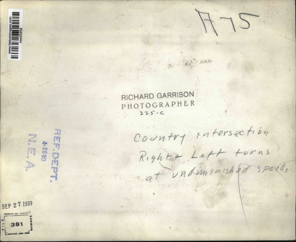 1940 Press Photo The aerial view of the country intersection - nee25959