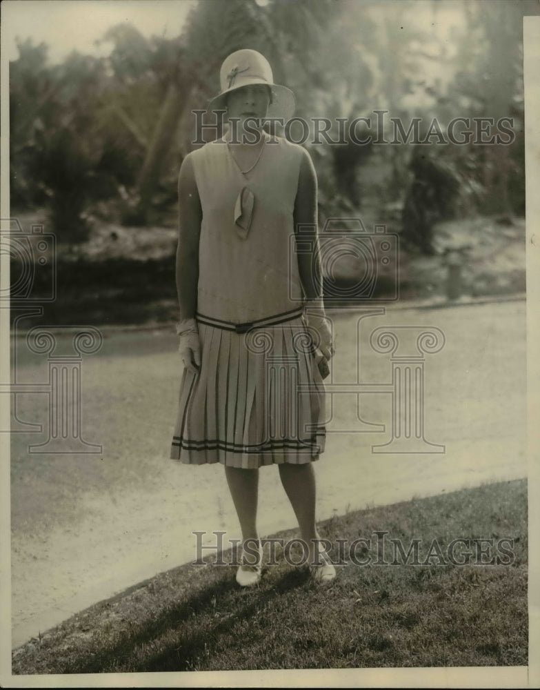 1929 Press Photo Mrs. Warner Jones at Miss Pierson & Thomas Mccarter wedding