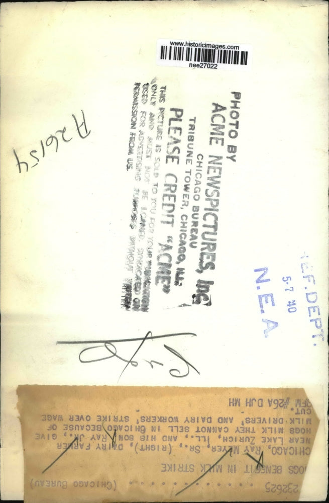 1940 Press Photo Ray Meyers, Sr. with his son Ray are dairy farmers - nee27022