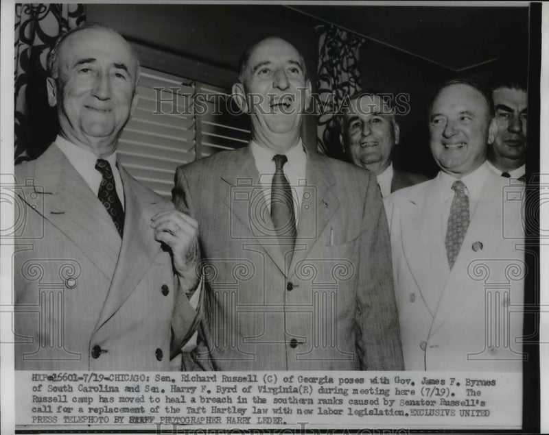 Load image into Gallery viewer, 1952 Press Photo Senator Richard B Russell, Sen Byrd &amp; Governor James Byrnes
