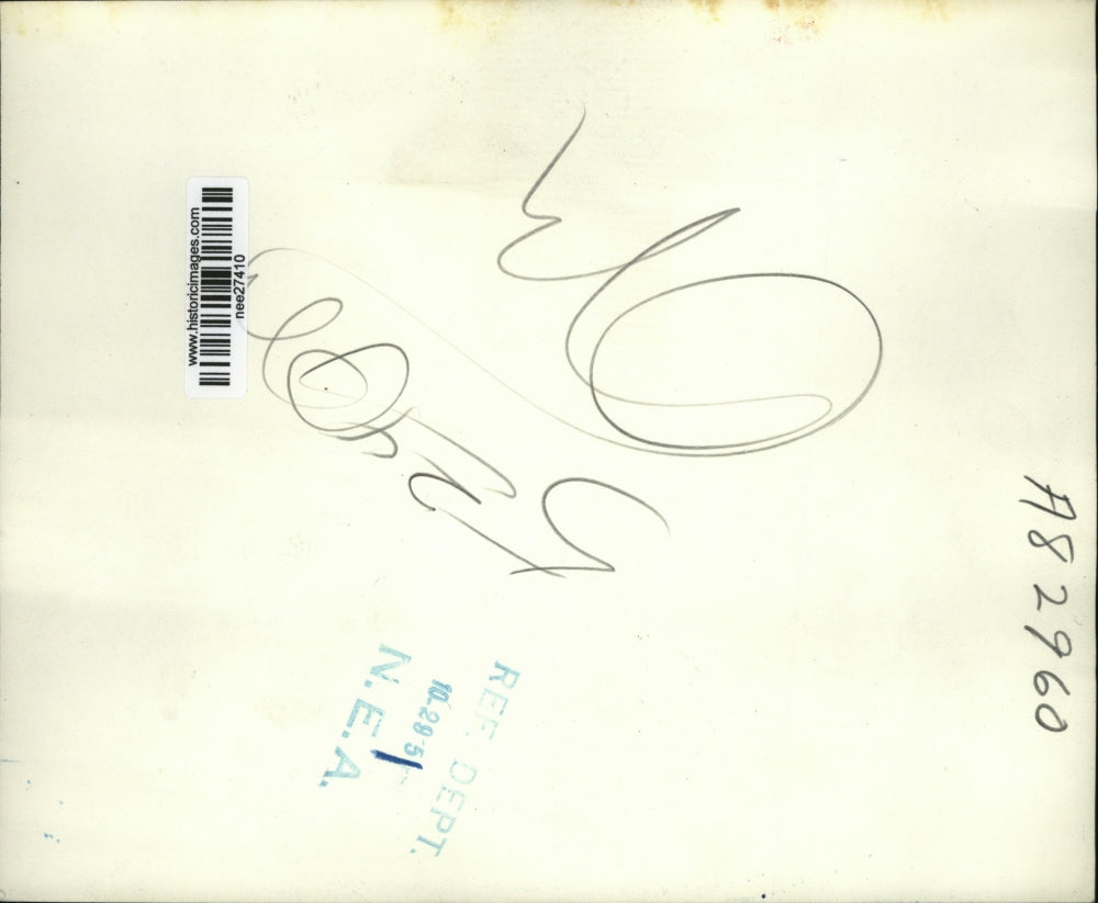 1951 Press Photo Wayne Eckarte, Roberta McCauley at police station & Leo Cousson