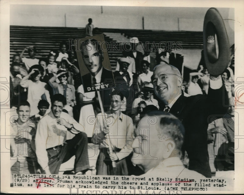 Load image into Gallery viewer, 1948 Press Photo Tulsa, Okla Skelly Statdium - nee27462
