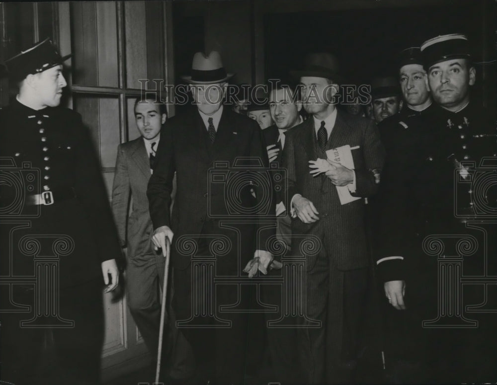 1939 Press Photo Gen. Pershing arrives in Paris at the Gare Saint Lazare