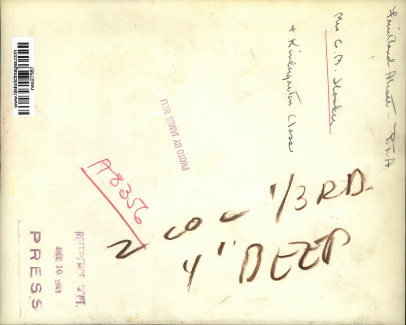 Load image into Gallery viewer, 1943 Press Photo Fruitland Alcott Parent Teacher Association Mrs C M Slosker
