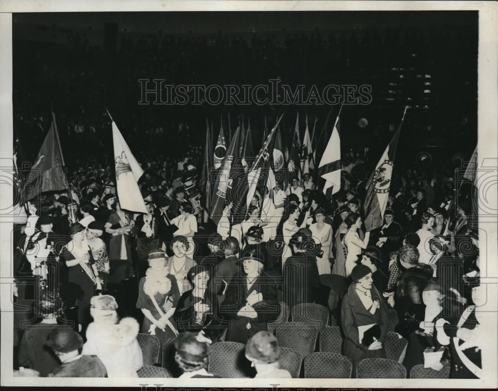 1934 Press Photo The parade of the Daughters of the American Revolution