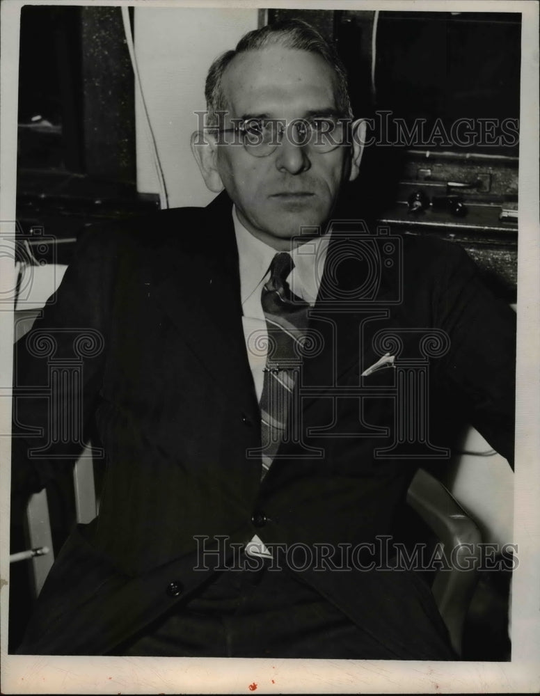 1941 Press Photo Glen Powell, Superintendent Twinsburg School
