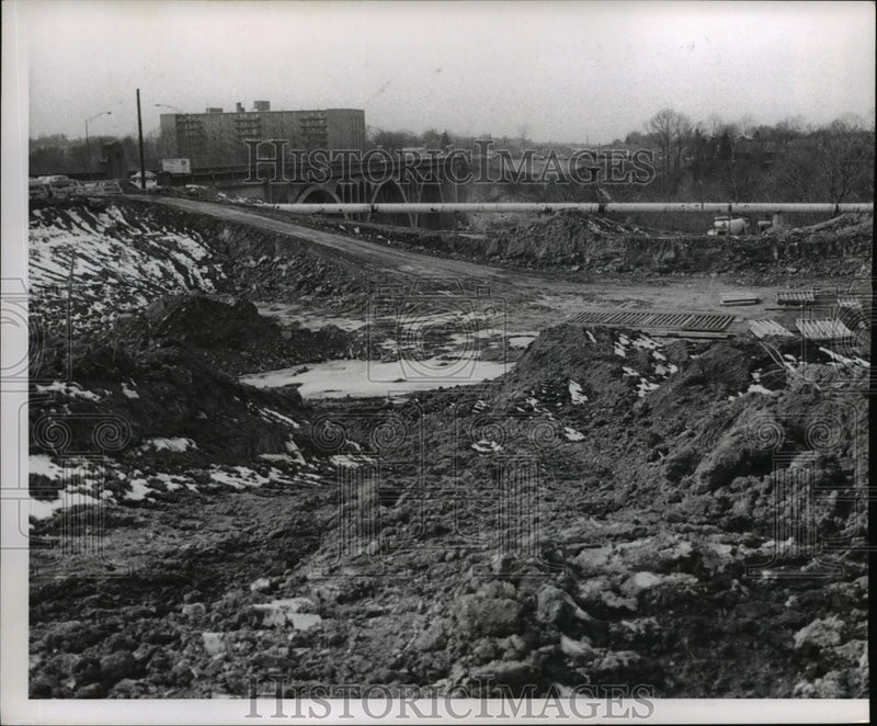 Load image into Gallery viewer, 1969 Press Photo Northwest Freeway Construction Hillard Rd Bridge from Lakewood
