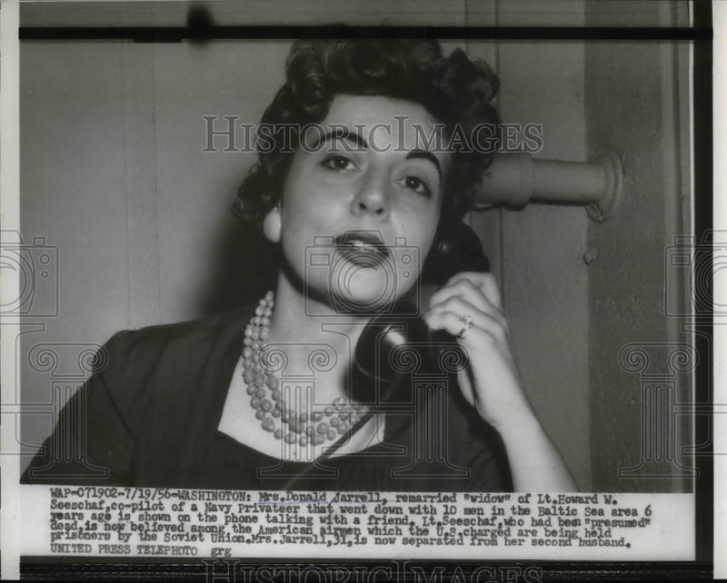 Load image into Gallery viewer, 1956 Press Photo Mrs Donald Jarrell Widow of Lt Howard Seeschaf Remarried
