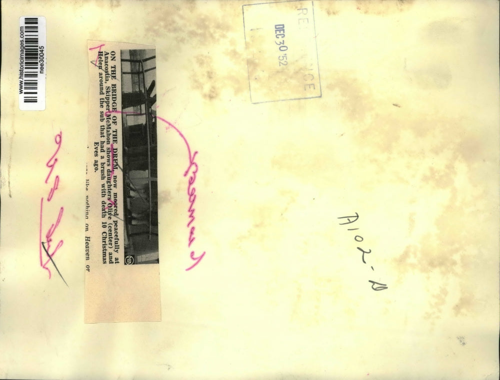 1952 Press Photo Bridge of Drum with Skipper McMahon and daughters Olive & Helen