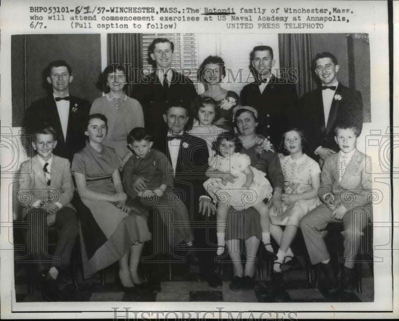 Load image into Gallery viewer, 1957 Press Photo Rotondi Family, Massachusetts to Attend U.S. Naval Commencement
