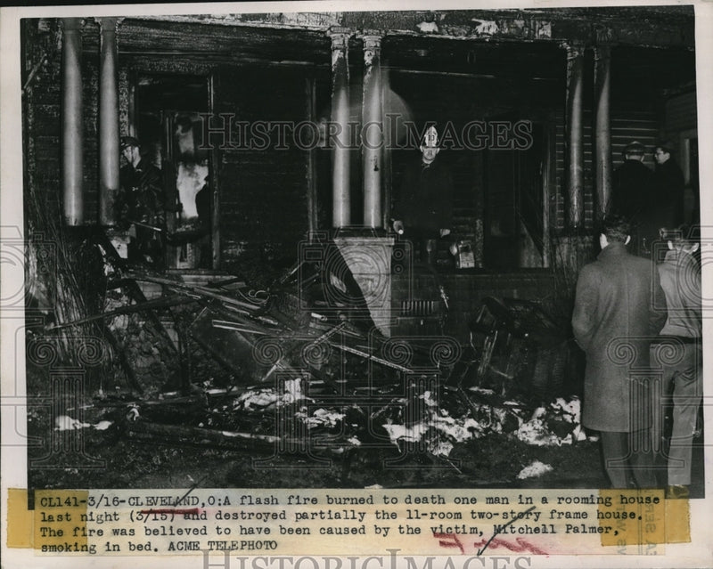 Load image into Gallery viewer, 1948 Press Photo Flash Fire burns Mitchell Palmer to death
