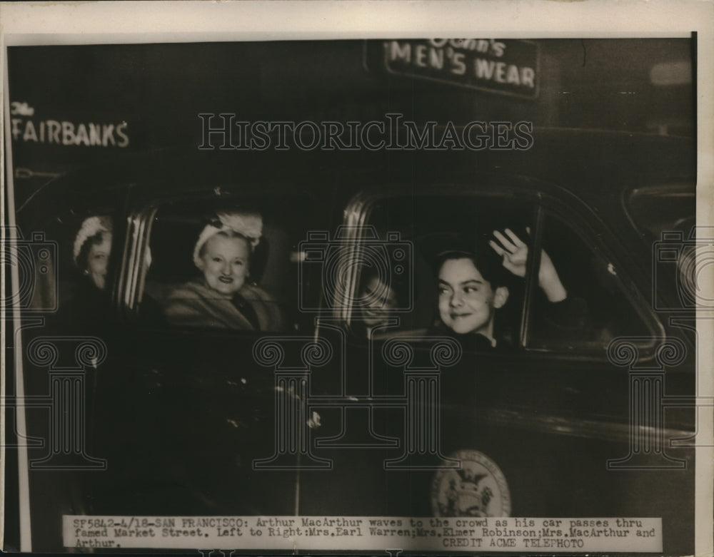 1951 Press Photo Arthur MacArthur waves to crowd through Market Street