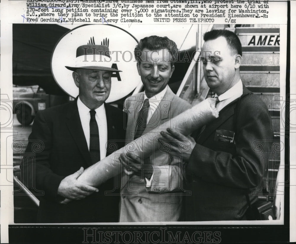 1957 Press Photo Fred Gerding, X. Mitchell, Leroy Clemens Protest Girard Trial