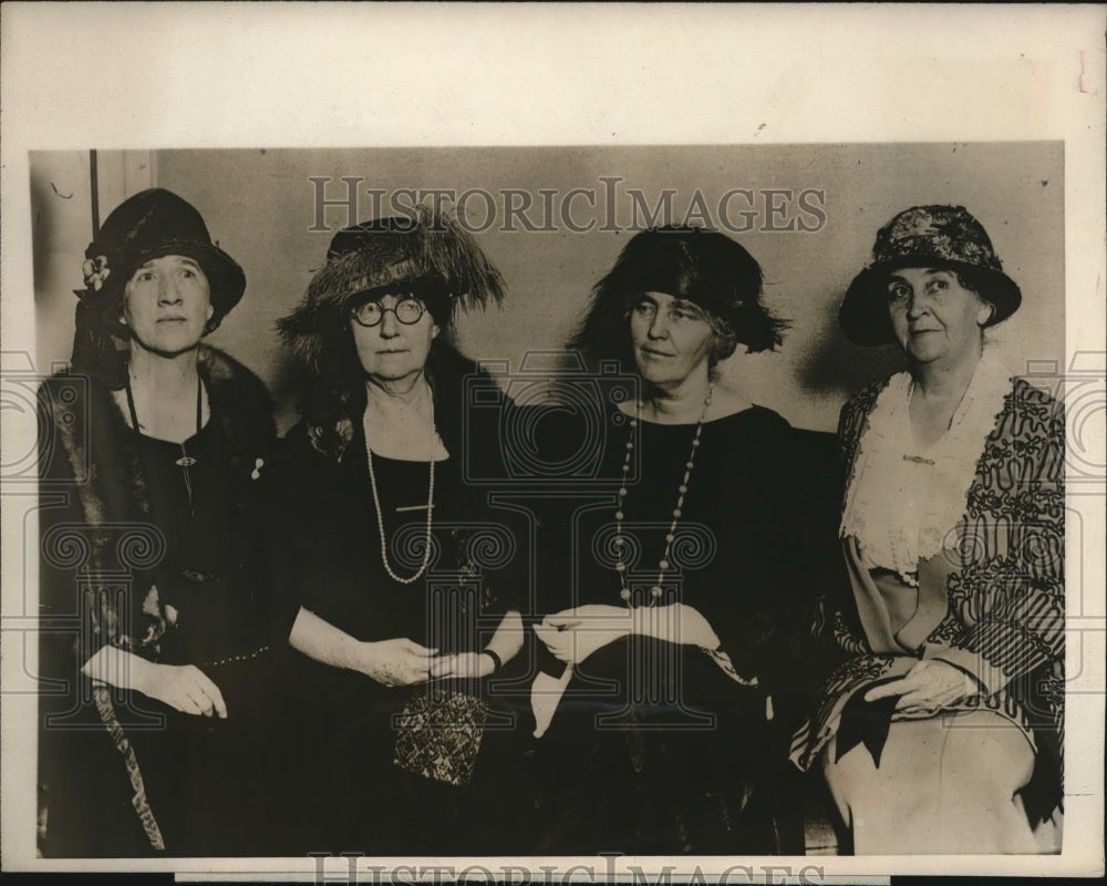 1923 Press Photo Mrs. M.J. Jennings, Mrs. Hubert Work and Mrs, Herbet Hoover