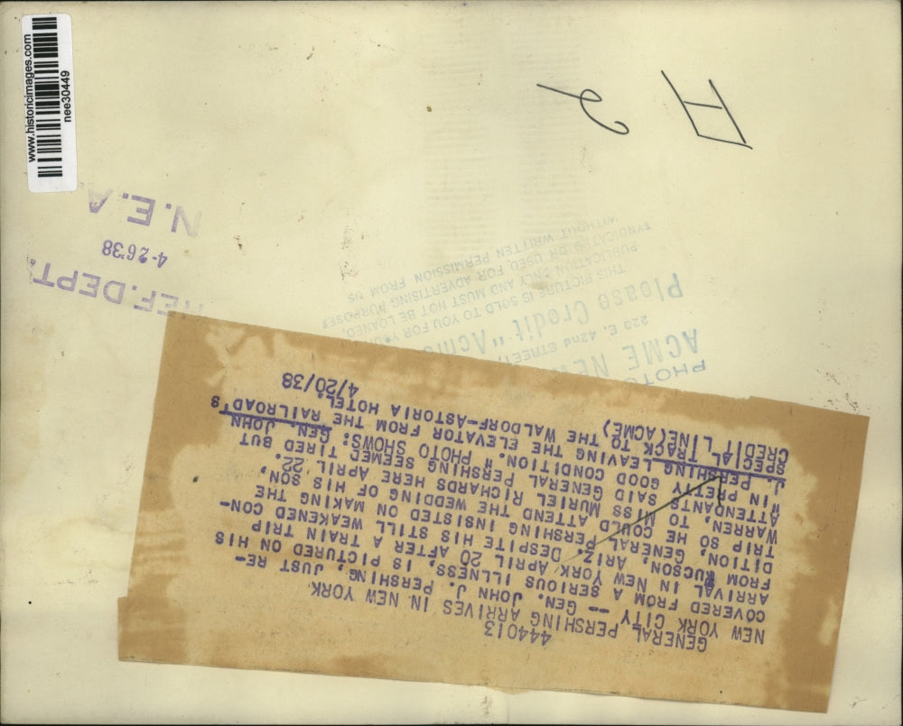 1938 Press Photo Gen. John J Pershing arrives in New York after Train Trip