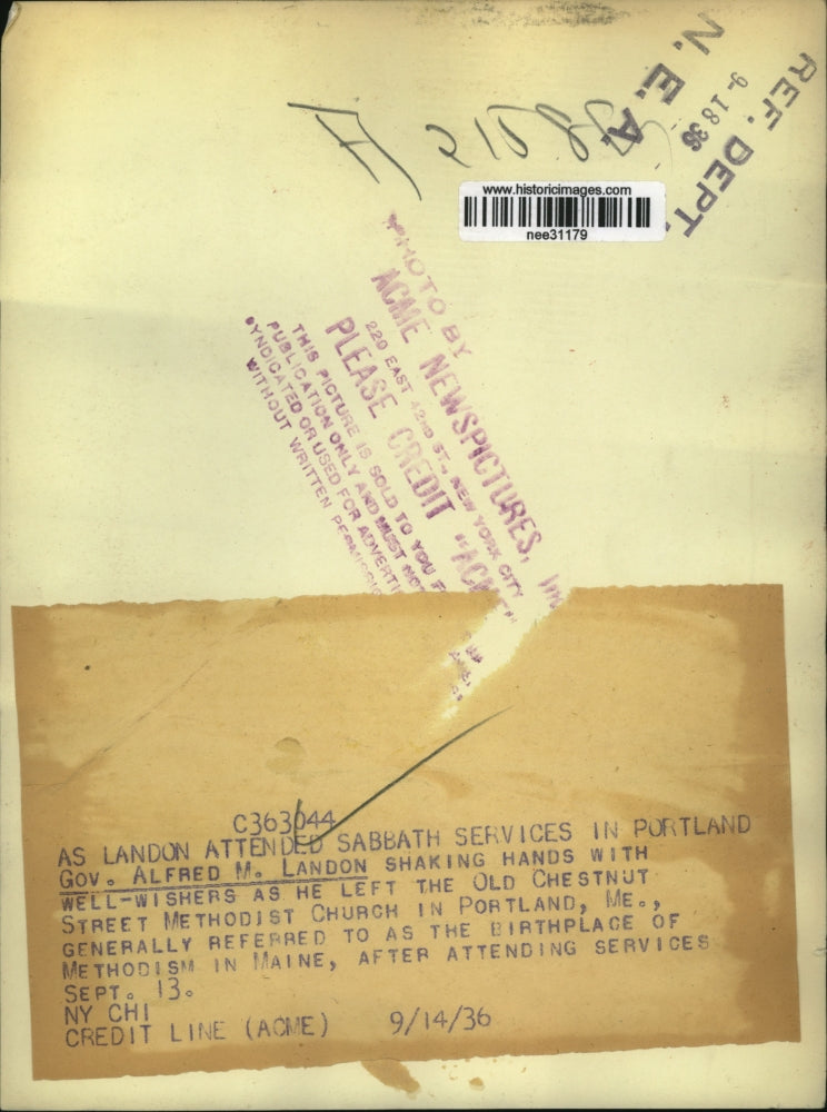 1936 Press Photo Governor Alfred Landon shaking hands with well-wishers