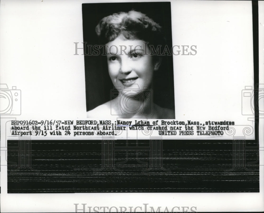 1957 Press Photo Nancy Lehan stewardess of Northeast Airliner that crashed