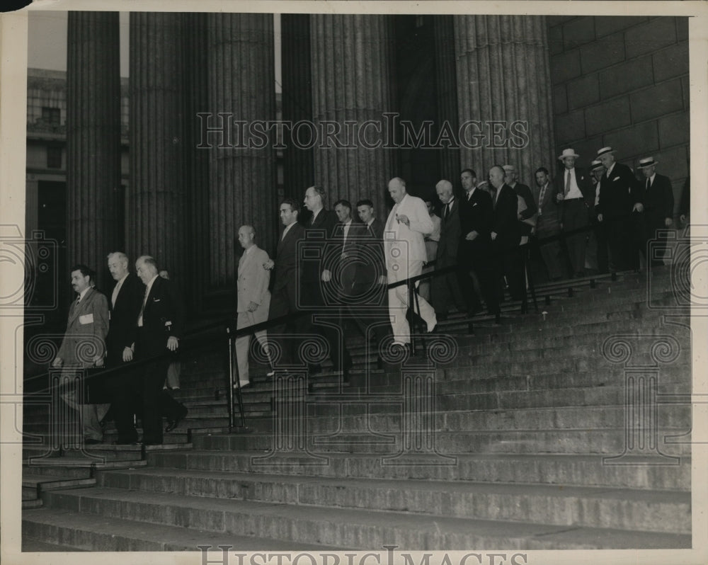 1938 Press Photo Hines jury leaves Court