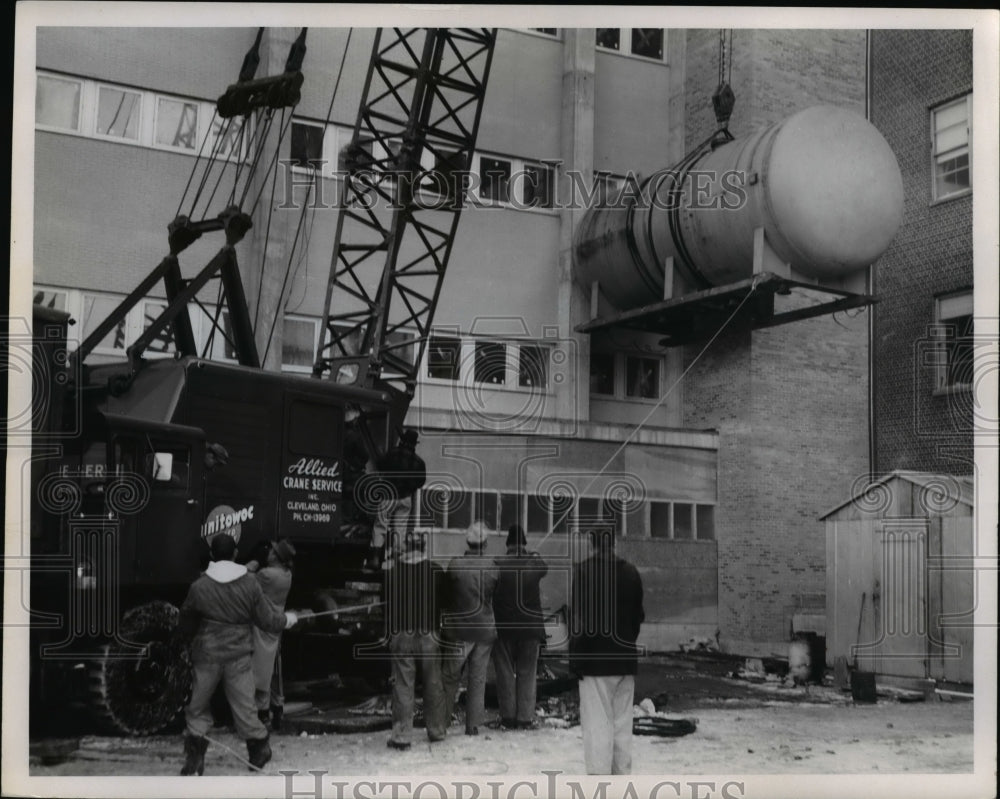 1958 Press Photo Mt. Sinai tank