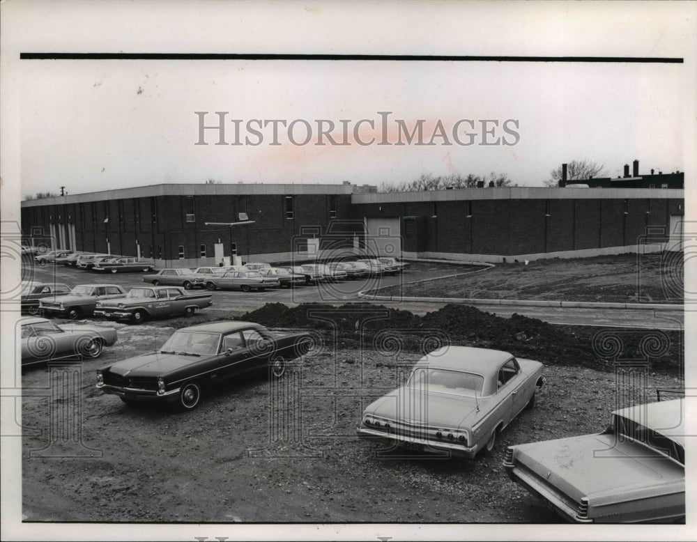 1967 Press Photo The Cleveland Heights new service garage - nee32204