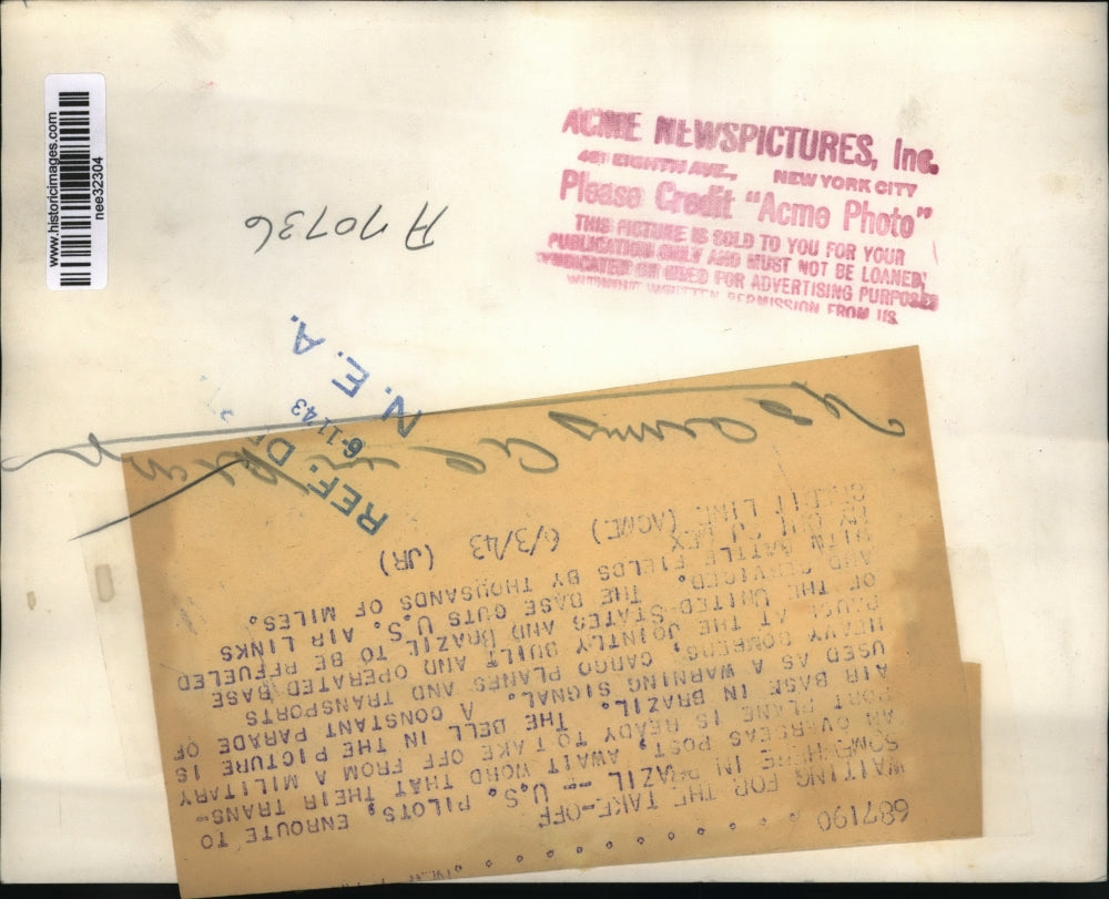 1943 Press Photo Pilots enroute to overseas post, Air Base in Brazil - nee32304